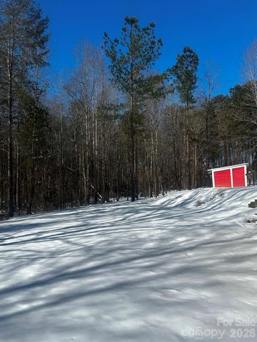 1095 E Prince Road, Landrum, SC 29356