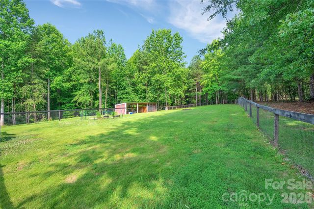 1095 E Prince Road, Landrum, SC 29356