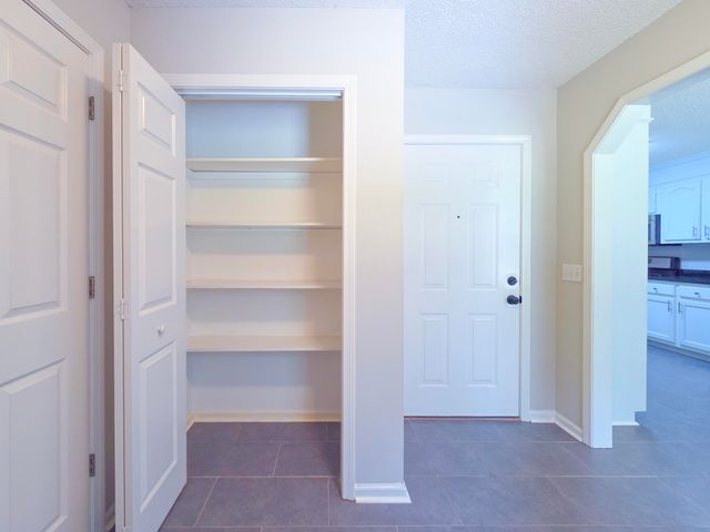 1175 Meadowcroft Drive, Sumter, SC 29154