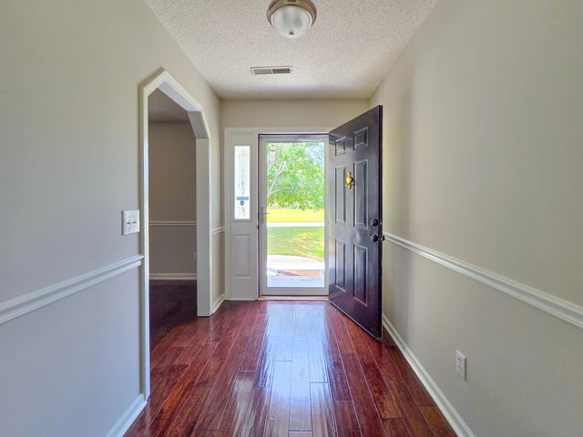 1175 Meadowcroft Drive, Sumter, SC 29154