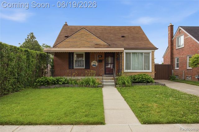 529 Champaign Road, Lincoln Park, MI 48146