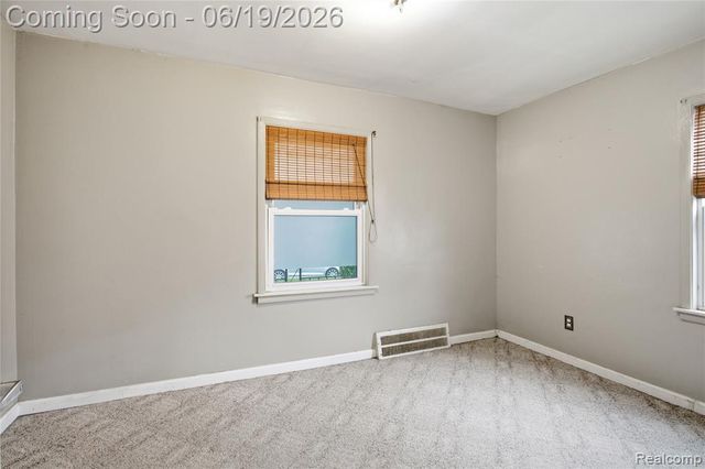 529 Champaign Road, Lincoln Park, MI 48146