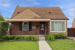 529 Champaign Road, Lincoln Park, MI 48146