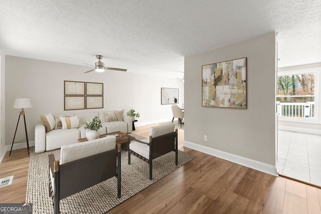 3467 Centerville Lane SW, Snellville, GA 30039