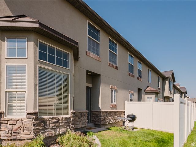 2519 W MONT SUR DR, Riverton, UT 84065
