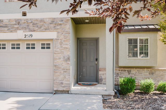 2519 W MONT SUR DR, Riverton, UT 84065