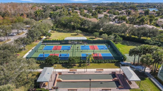 6818 Rienzo Street, Wellington, FL 33467