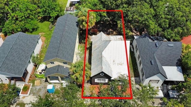 2329 W BEACH STREET, Tampa, FL 33607