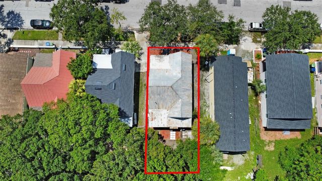 2329 W BEACH STREET, Tampa, FL 33607