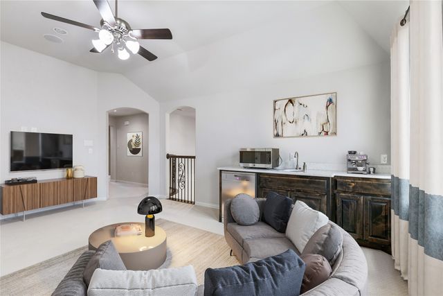 1304 Damsel Caitlyn Drive, Lewisville, TX 75056