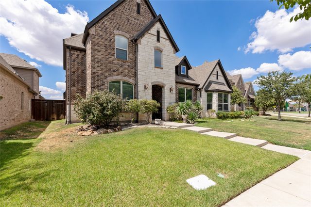 1304 Damsel Caitlyn Drive, Lewisville, TX 75056