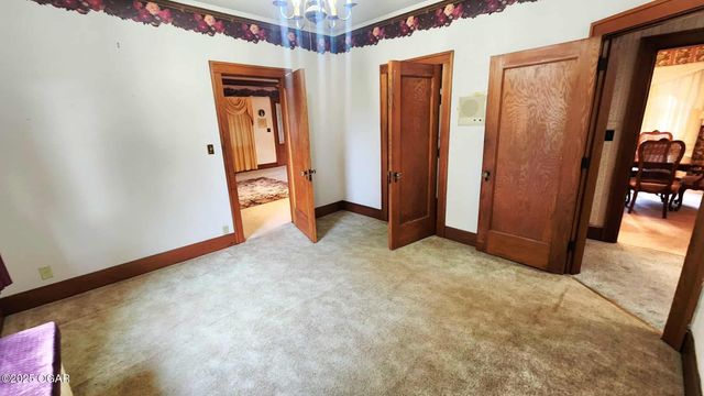 173 Highway 7, Girard, KS 66743