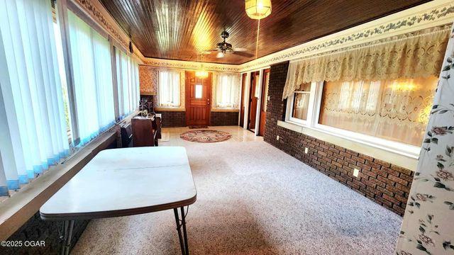 173 Highway 7, Girard, KS 66743