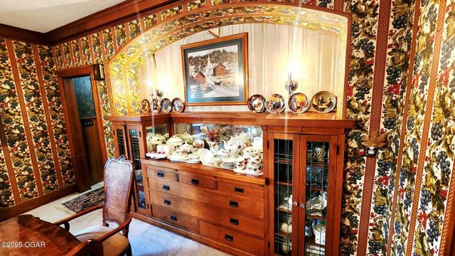 173 Highway 7, Girard, KS 66743