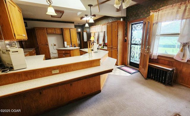 173 Highway 7, Girard, KS 66743