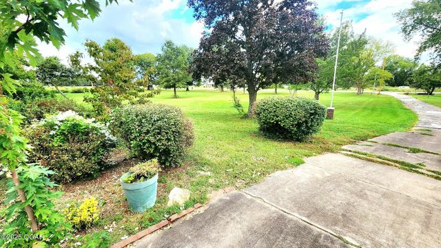 173 Highway 7, Girard, KS 66743