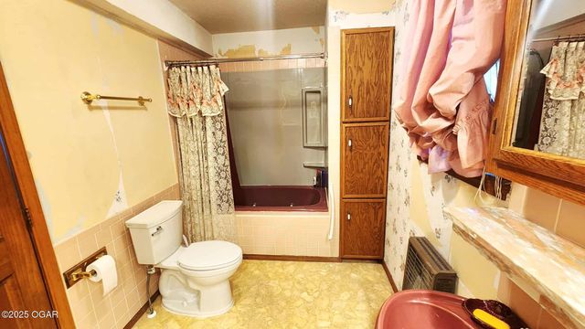 173 Highway 7, Girard, KS 66743