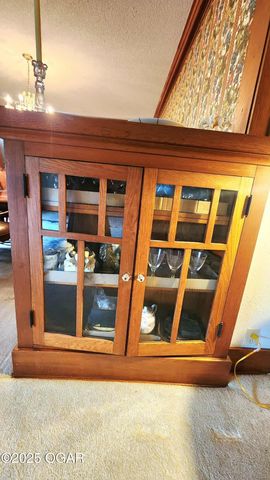 173 Highway 7, Girard, KS 66743