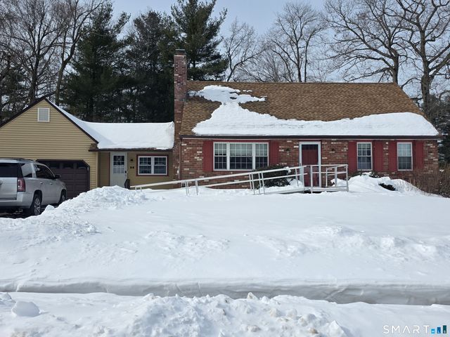 29 Eastgate Lane, Enfield, CT 06082