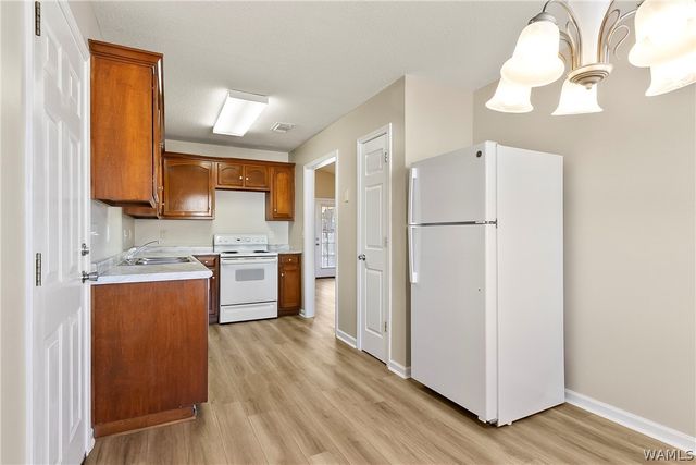 3701 Crescent Gardens, Tuscaloosa, AL 35404