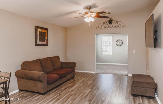 8118 N Kearny Drive, Tucson, AZ 85743