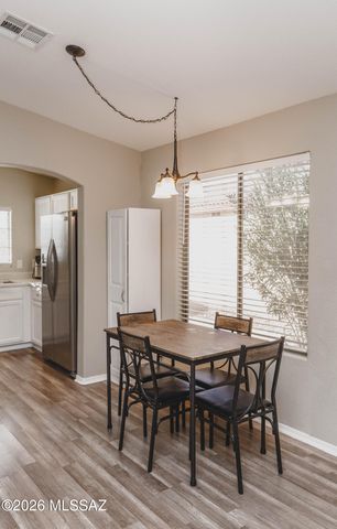 8118 N Kearny Drive, Tucson, AZ 85743