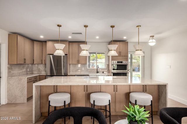 4332 E CALLE REDONDA Street, Phoenix, AZ 85018