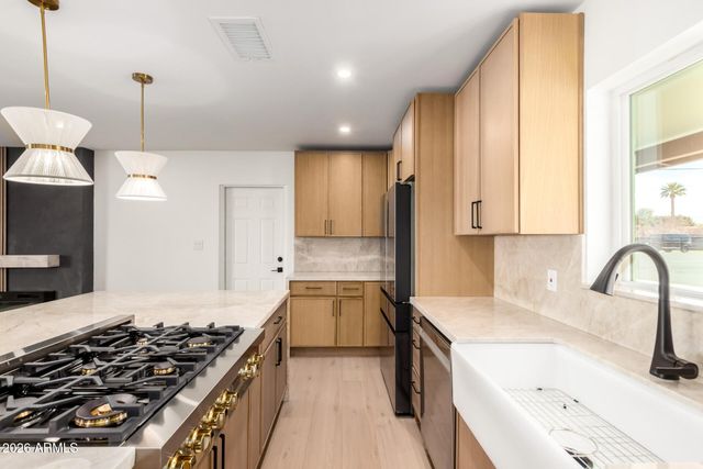 4332 E CALLE REDONDA Street, Phoenix, AZ 85018