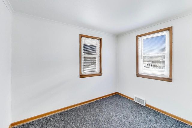 6104 Water STREET, Burlington, WI 53105