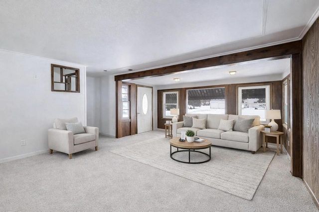 6104 Water STREET, Burlington, WI 53105