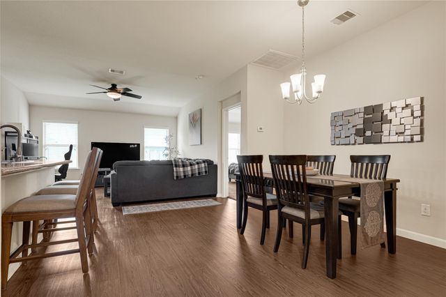 5 Rodeo Bend Drive, Manvel, TX 77578