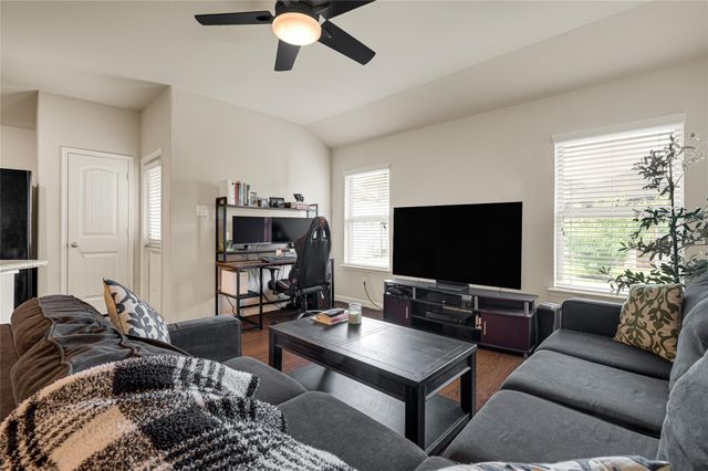 5 Rodeo Bend Drive, Manvel, TX 77578