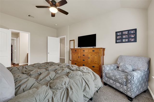 5 Rodeo Bend Drive, Manvel, TX 77578
