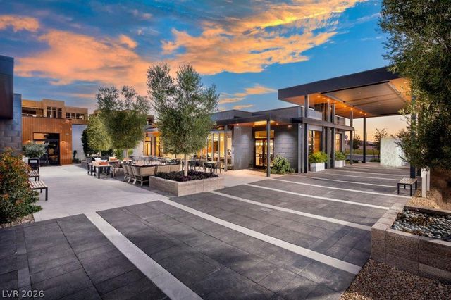 9701 Garnet Fire Lane, Las Vegas, NV 89143