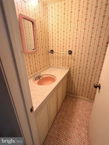 12208 NORTHWOOD DR, Upper Marlboro, MD 20772