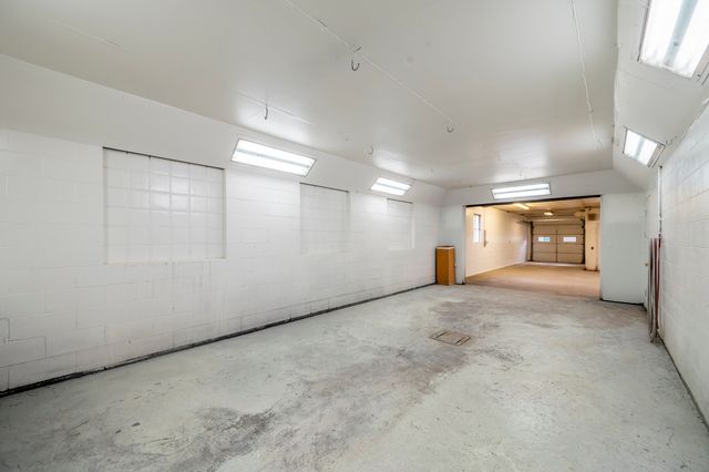 402 E Il Route 64, Mount Morris, IL 61054