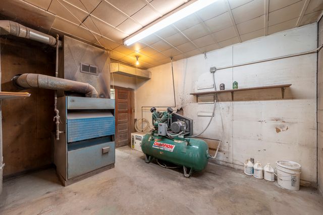 402 E Il Route 64, Mount Morris, IL 61054