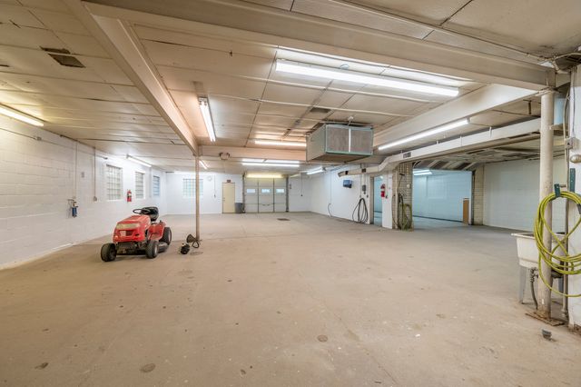 402 E Il Route 64, Mount Morris, IL 61054