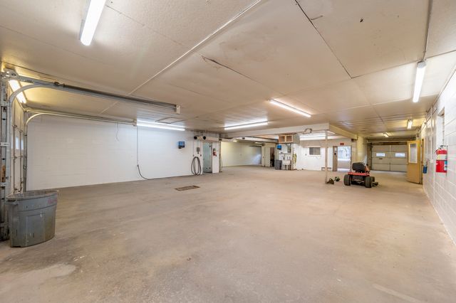 402 E Il Route 64, Mount Morris, IL 61054