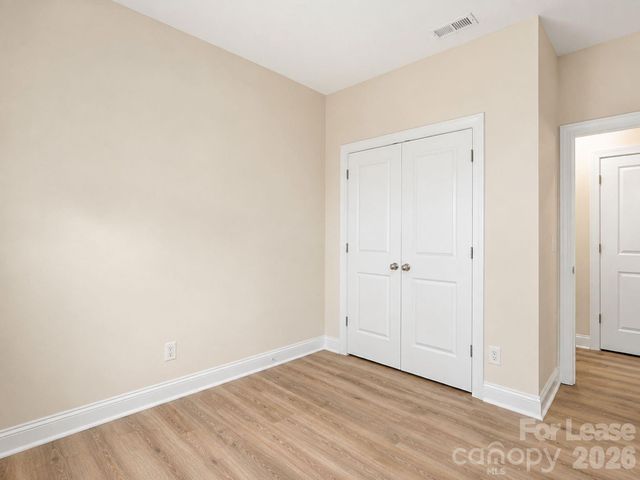 8935 Sharonbrook Drive, Charlotte, NC 28210