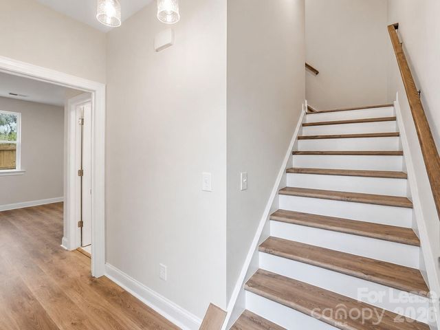 8935 Sharonbrook Drive, Charlotte, NC 28210