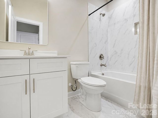 8935 Sharonbrook Drive, Charlotte, NC 28210