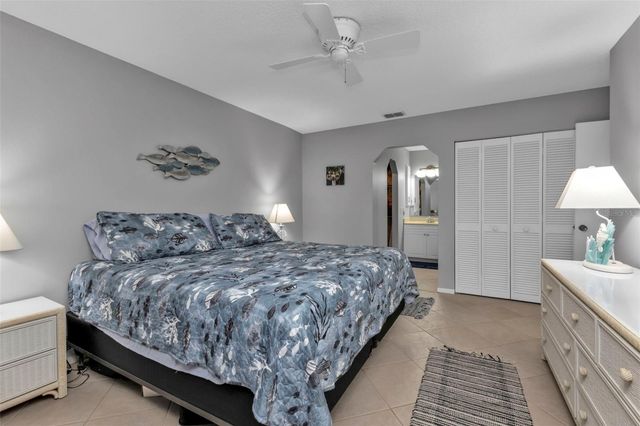 25068 HARBORVIEW ROAD 2A, Punta Gorda, FL 33980