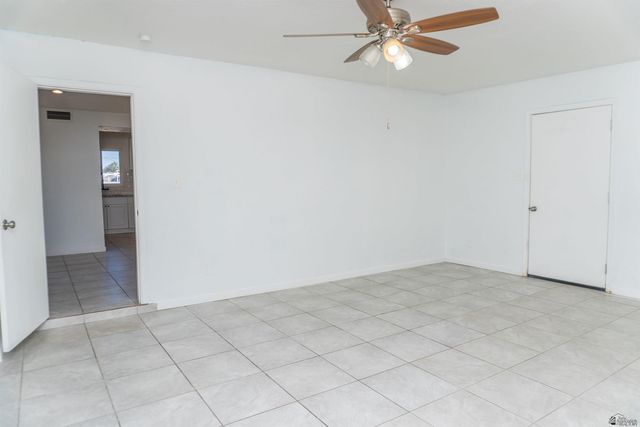 1827 W 18 St, Yuma, AZ 85364