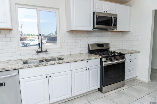 1827 W 18 St, Yuma, AZ 85364