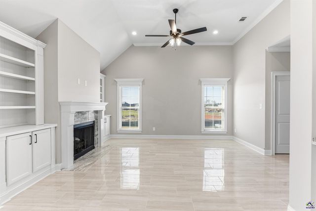 108 Pridgen Pass, Perry, GA 31069