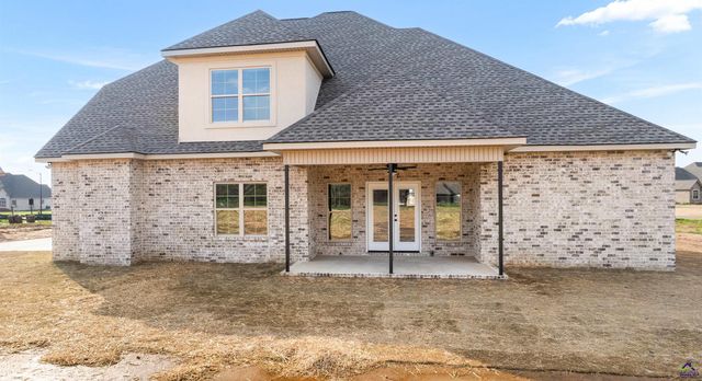 108 Pridgen Pass, Perry, GA 31069