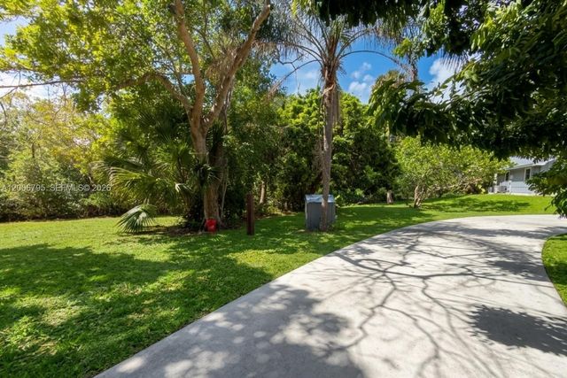 18200 49 Terrace N, Jupiter, FL 33458