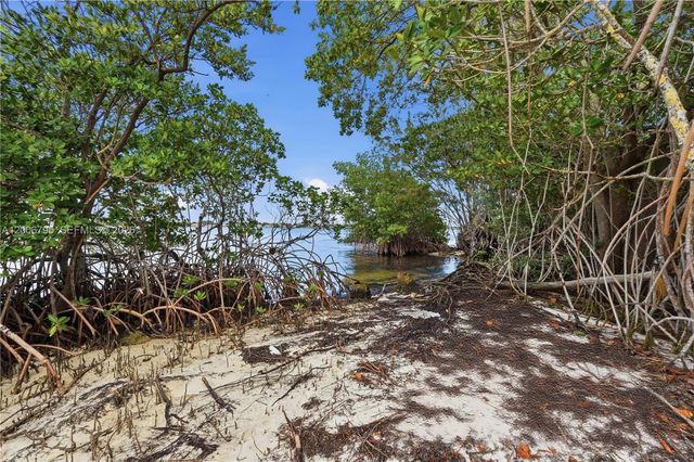 18200 49 Terrace N, Jupiter, FL 33458