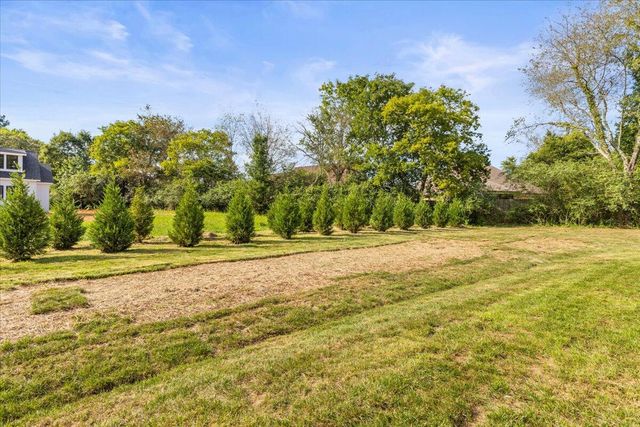 10553 E Brainerd Road, Apison, TN 37302
